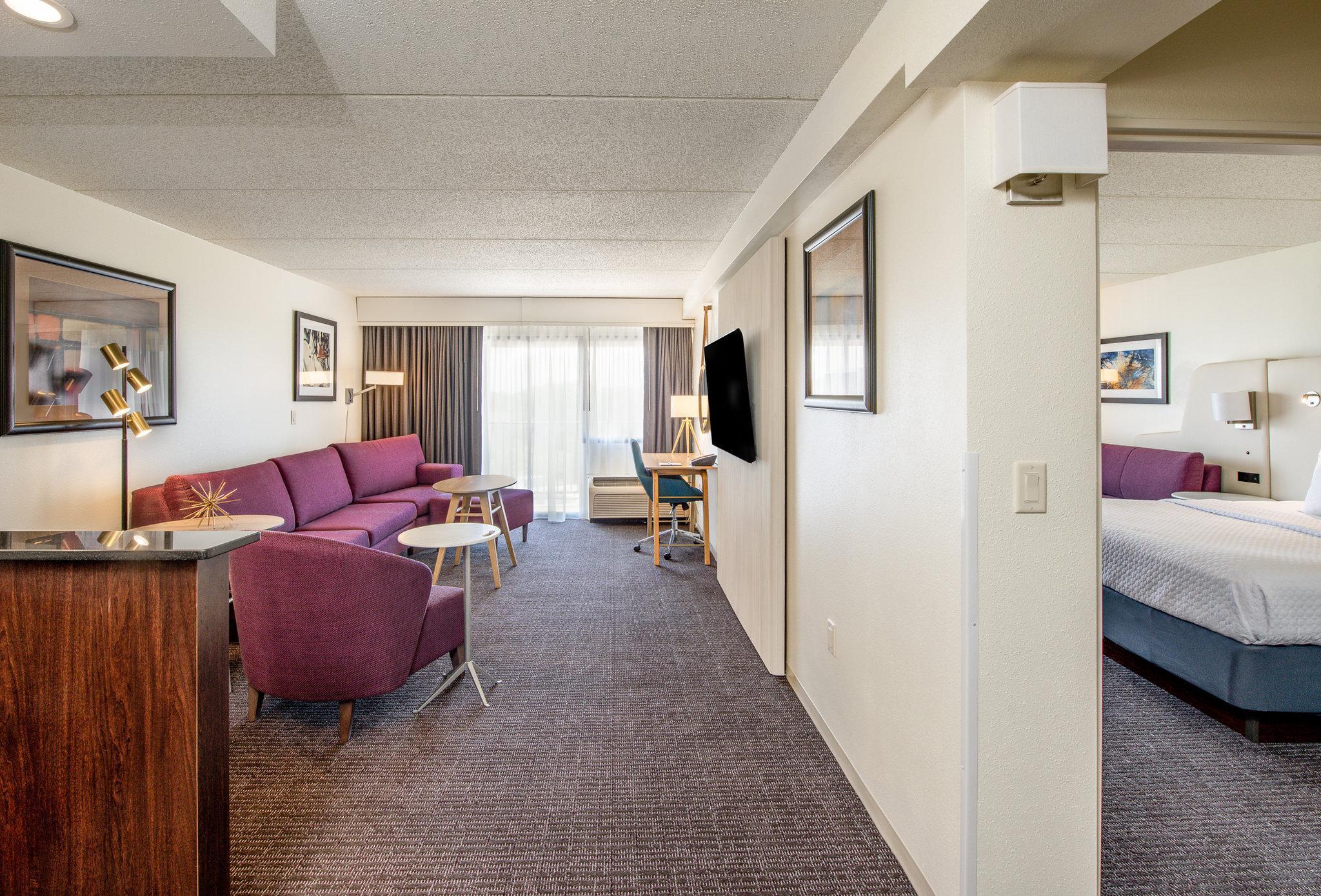 Crowne Plaza Milwaukee South By Ihg Hotel Kültér fotó