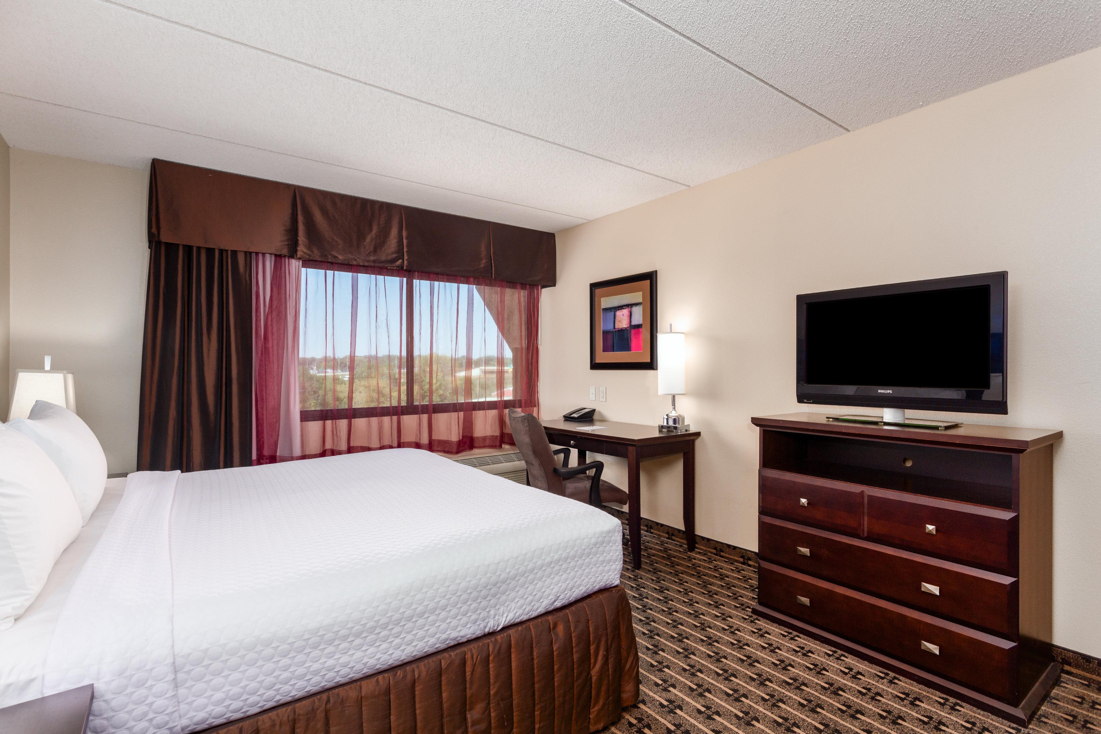 Crowne Plaza Milwaukee South By Ihg Hotel Kültér fotó