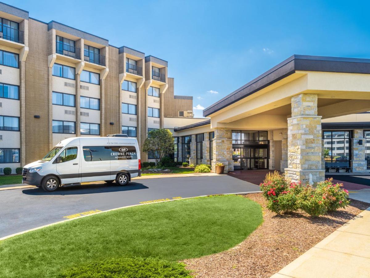 Crowne Plaza Milwaukee South By Ihg Hotel Kültér fotó