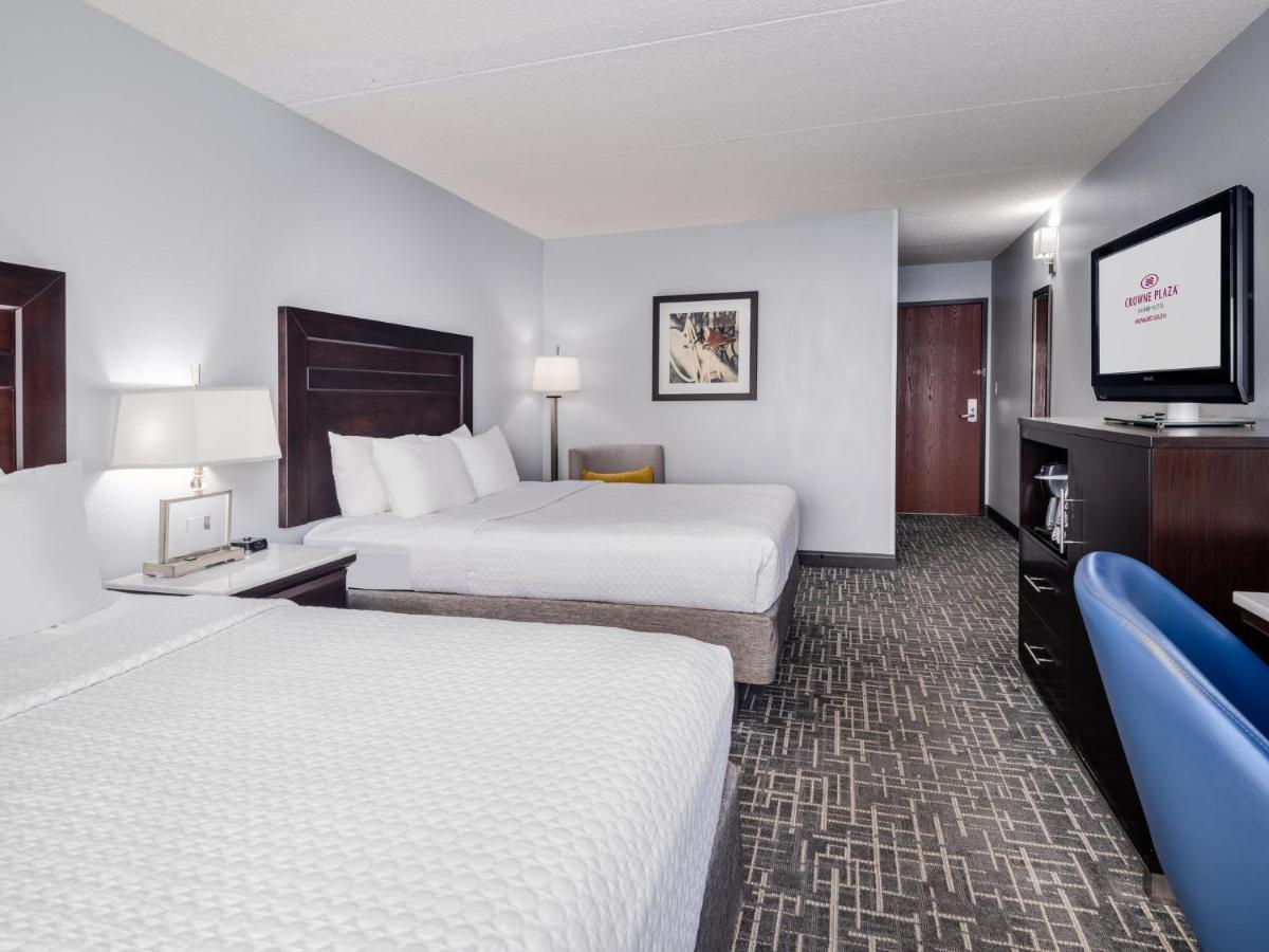 Crowne Plaza Milwaukee South By Ihg Hotel Kültér fotó